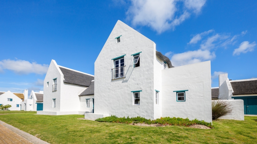 6 Bedroom Property for Sale in Struisbaai Western Cape